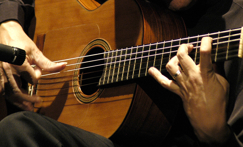 フラメンコギターの写真3